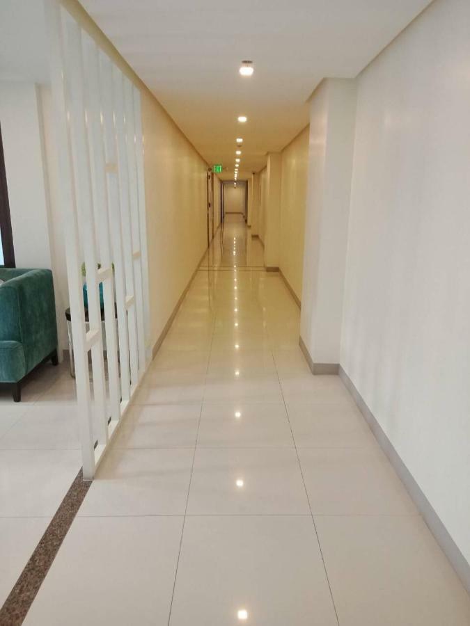 Chillax Studio 101 Newport Boulevard Manila Exterior foto